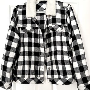 Torrid Size 2 (18/20) Sherpa collar jacket